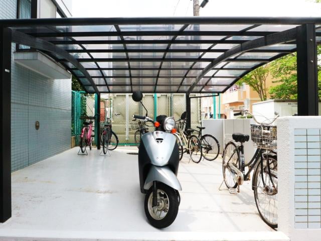  東海道本線/静岡駅 バス20分宮竹児童公民館前下車:停歩4分 2階 築28年