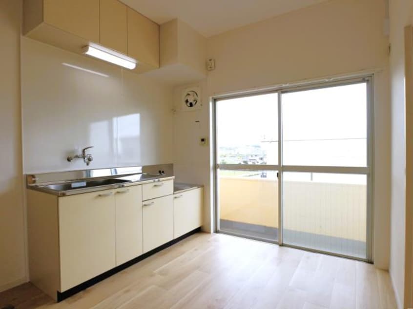  東海道本線/静岡駅 バス23分宮竹一丁目下車:停歩6分 3階 築45年