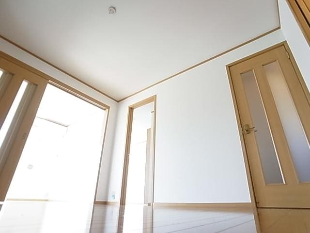  東海道本線/静岡駅 バス15分敷地二丁目下車:停歩2分 1階 築21年