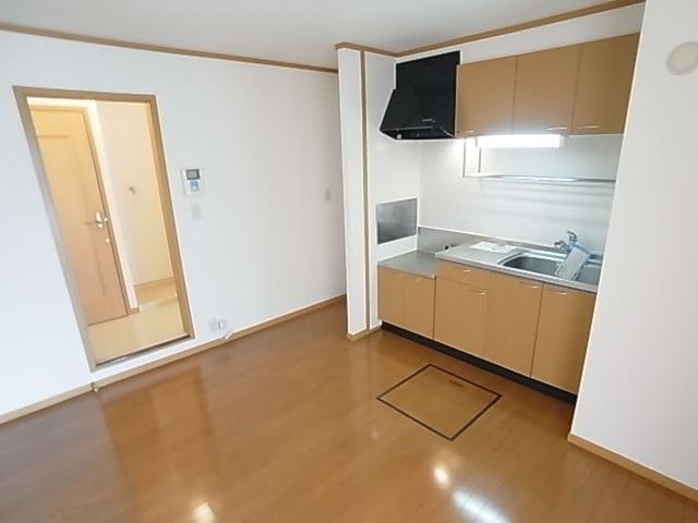  東海道本線/静岡駅 バス15分敷地二丁目下車:停歩2分 1階 築21年