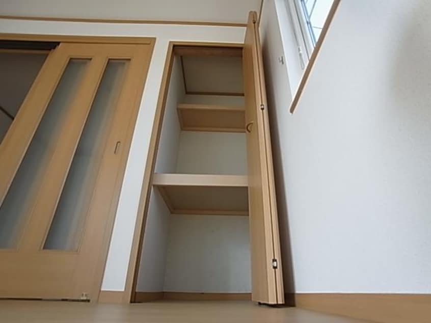  東海道本線/静岡駅 バス15分敷地二丁目下車:停歩2分 1階 築21年