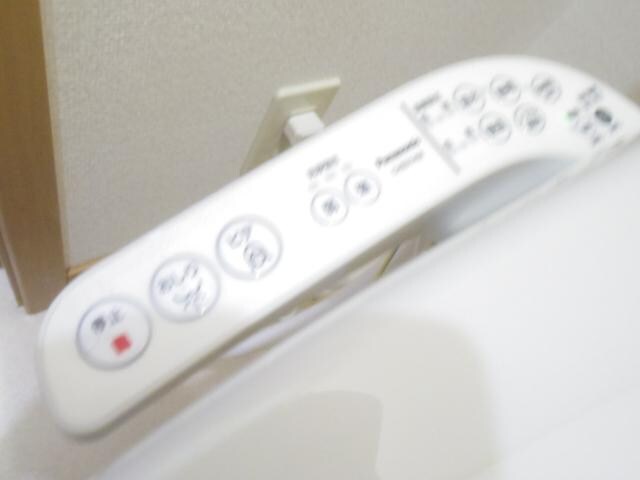  東海道本線/静岡駅 バス10分静岡総合庁舎前下車:停歩5分 1階 築22年