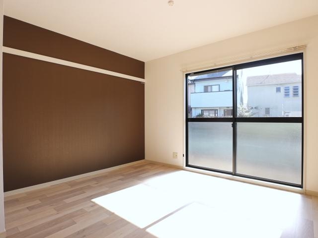  東海道本線/静岡駅 バス9分小鹿北原下車:停歩4分 1階 築31年