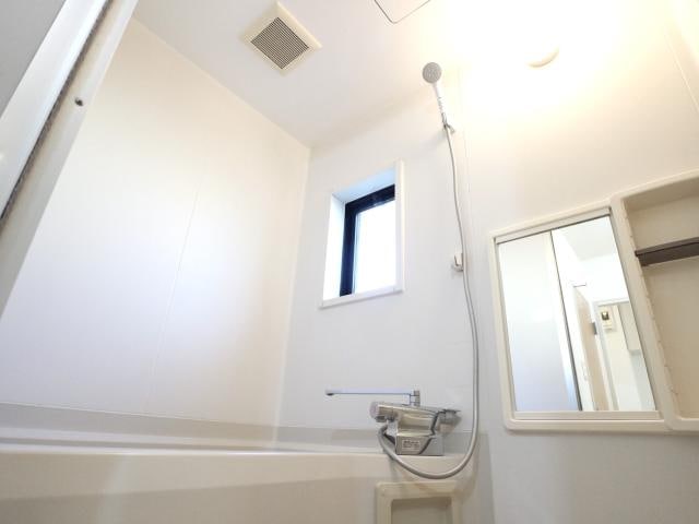  東海道本線/静岡駅 バス9分小鹿北原下車:停歩4分 1階 築31年