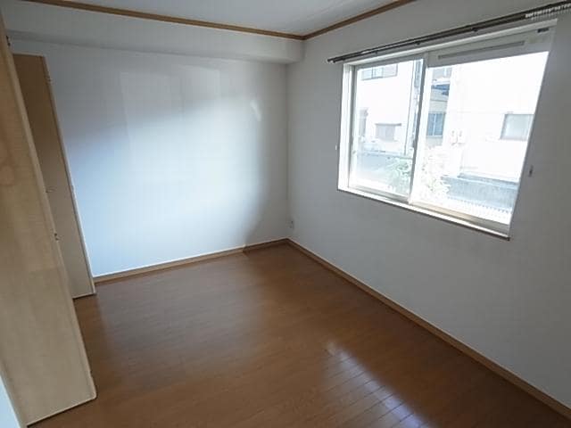  東海道本線/静岡駅 バス12分敷地二丁目下車:停歩2分 1階 築21年