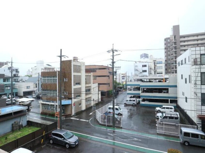  東海道本線/静岡駅 徒歩8分 3階 築17年