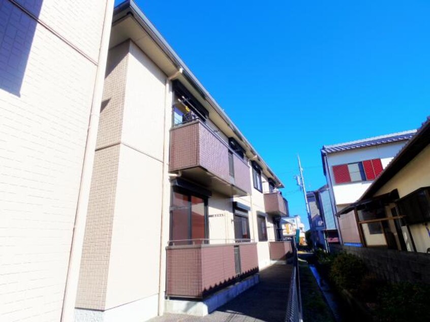  東海道本線/静岡駅 バス17分中村町下下車:停歩7分 2階 築20年