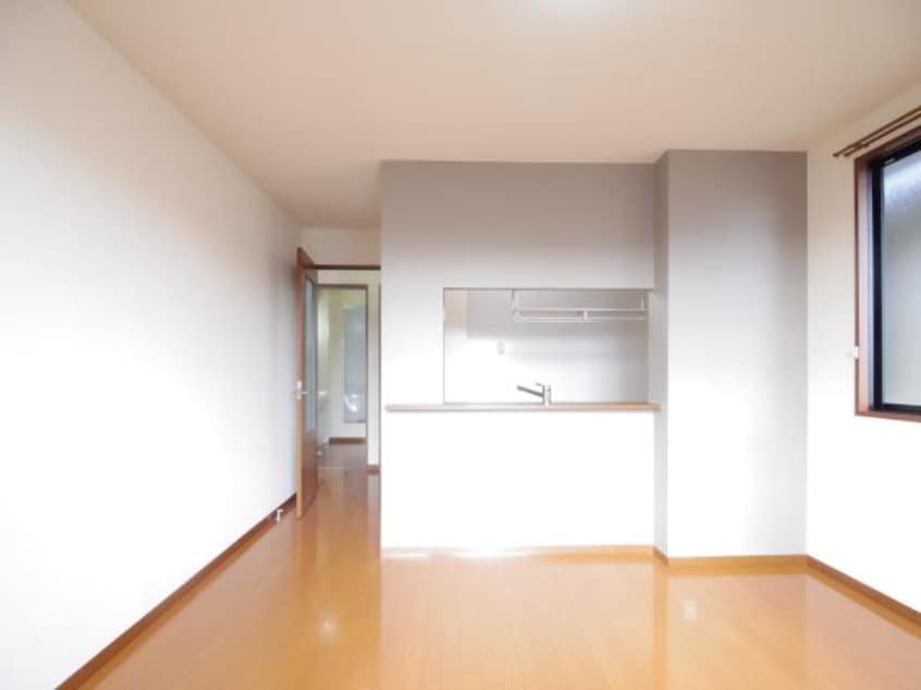  東海道本線/静岡駅 バス17分中村町下下車:停歩7分 2階 築20年