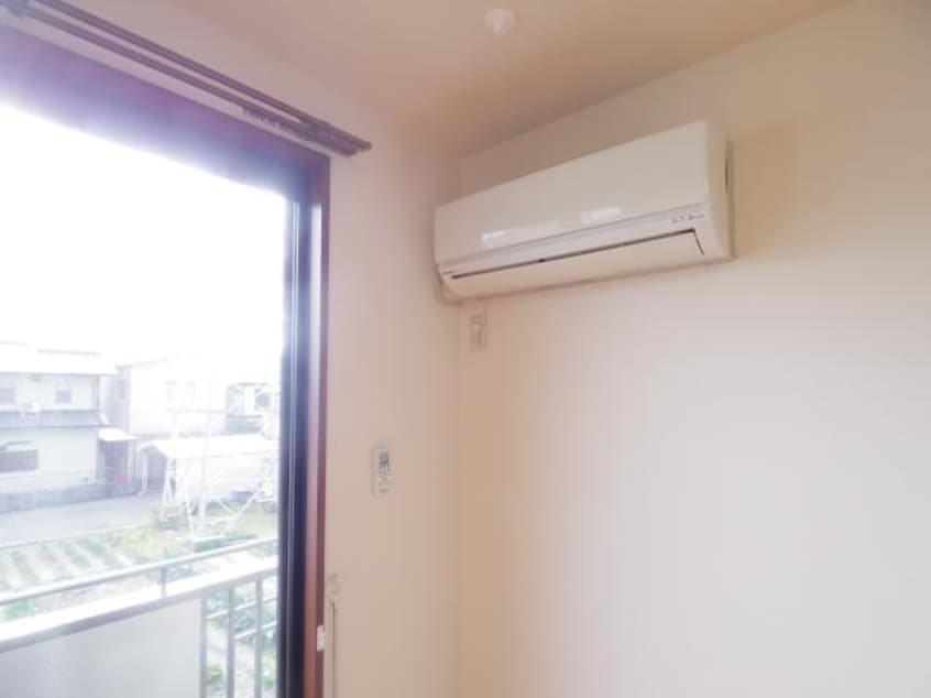  東海道本線/静岡駅 バス17分中村町下下車:停歩7分 2階 築20年