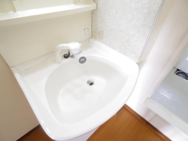  東海道本線/静岡駅 バス17分中村町下下車:停歩7分 2階 築20年