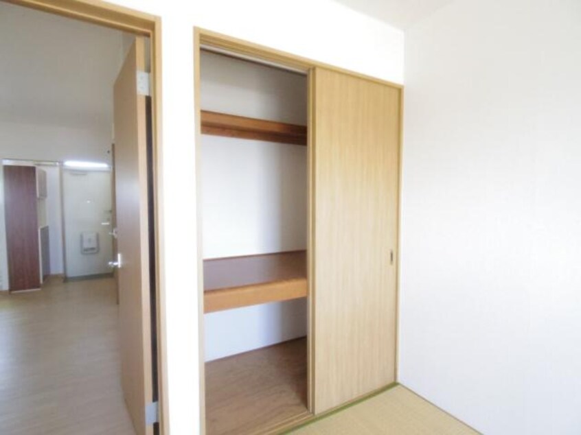  東海道本線/静岡駅 バス19分大浜公園入口下車:停歩8分 2階 築31年