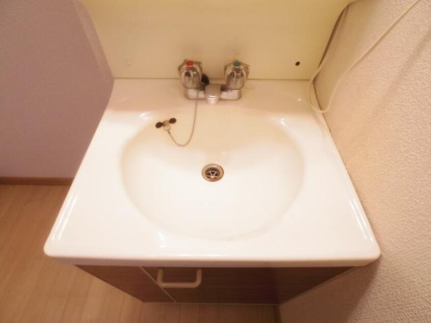  東海道本線/静岡駅 バス19分大浜公園入口下車:停歩8分 2階 築31年