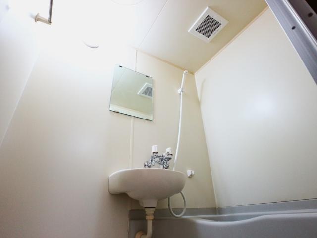  東海道本線/静岡駅 バス8分中田三丁目西下車:停歩4分 1階 築29年