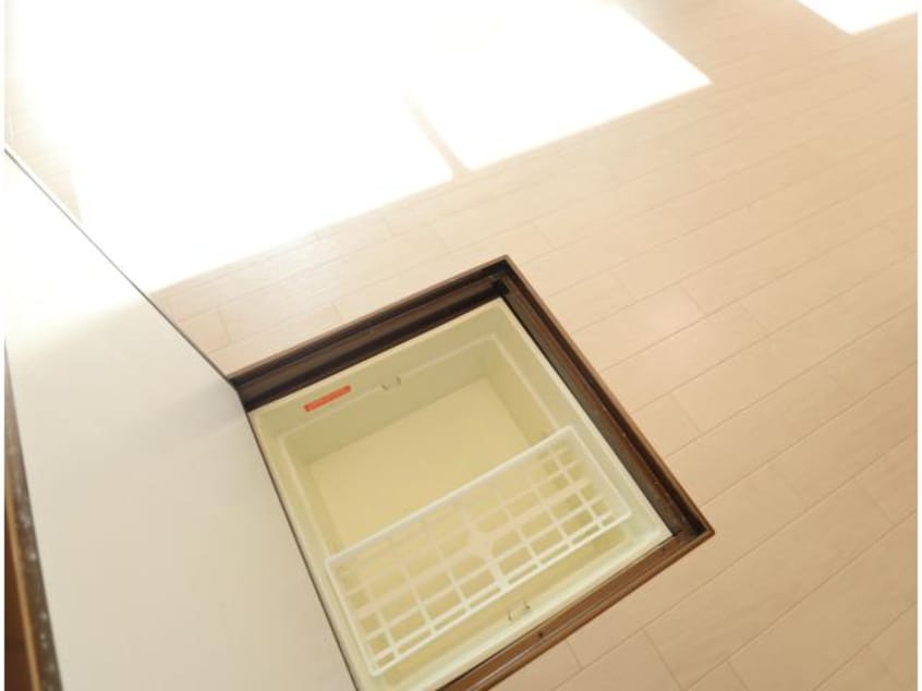  東海道本線/西焼津駅 バス6分富士屋前下車:停歩4分 1階 築20年