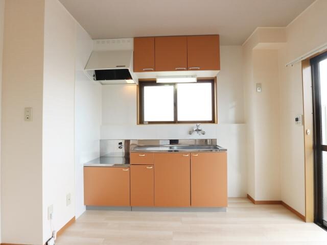  東海道本線/静岡駅 バス23分宮竹一丁目下車:停歩2分 3階 築32年