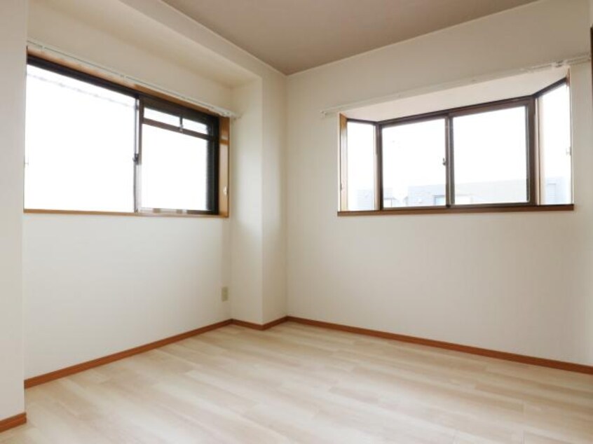  東海道本線/静岡駅 バス23分宮竹一丁目下車:停歩2分 3階 築32年