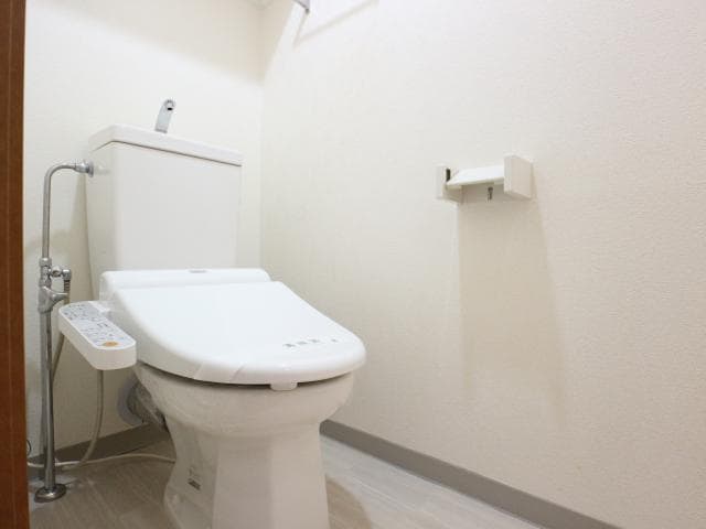  東海道本線/静岡駅 バス14分有明町南下車:停歩6分 2階 築18年