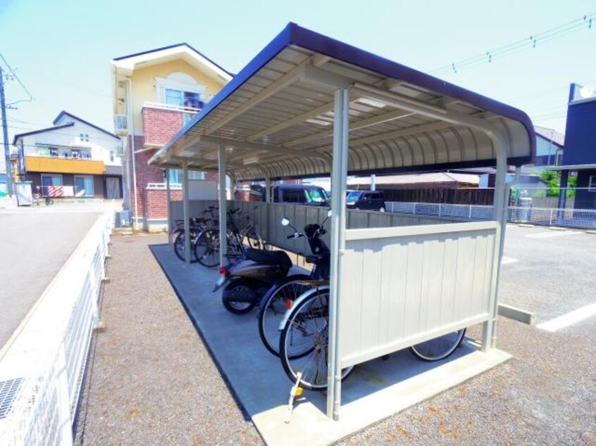  東海道本線/藤枝駅 バス10分高柳三丁目下車:停歩5分 2階 築18年