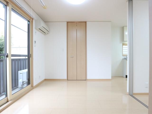  東海道本線/静岡駅 バス20分小鹿公館前下車:停歩7分 1階 築18年