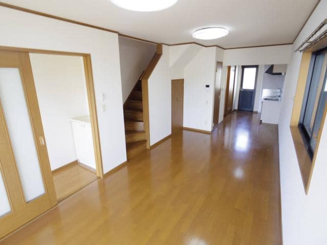  東海道本線/藤枝駅 バス17分大東町南下車:停歩3分 1-2階 築24年