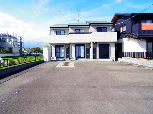  東海道本線/藤枝駅 バス17分大東町南下車:停歩3分 1-2階 築24年