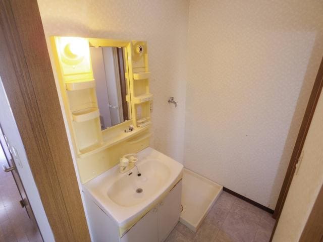  東海道本線/藤枝駅 バス17分大東町南下車:停歩3分 1-2階 築24年