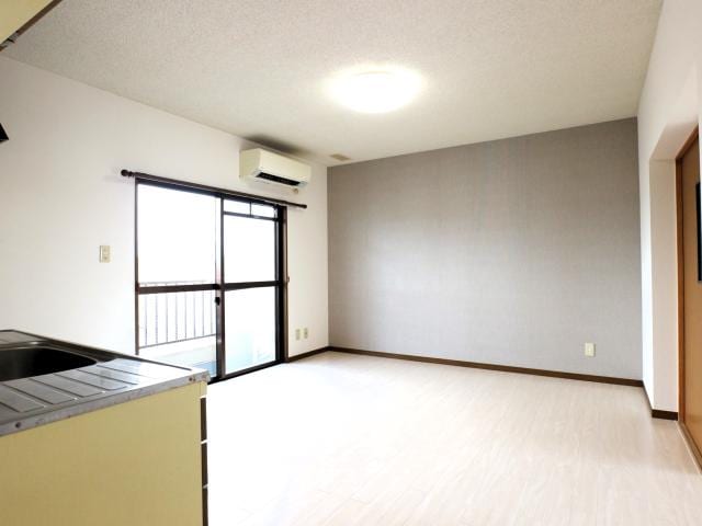  東海道本線/静岡駅 バス15分登呂コープタウン入口下車:停歩7分 3階 築29年