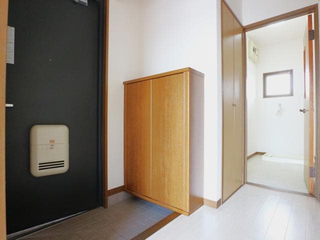  東海道本線/静岡駅 バス15分登呂コープタウン入口下車:停歩7分 3階 築29年