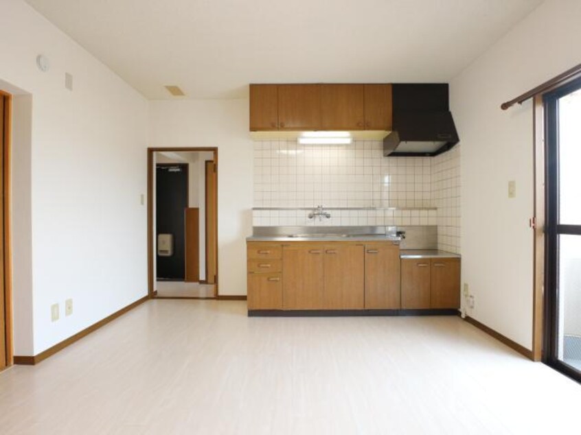  東海道本線/静岡駅 バス15分登呂コープタウン入口下車:停歩7分 3階 築29年