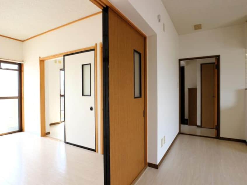  東海道本線/静岡駅 バス15分登呂コープタウン入口下車:停歩7分 3階 築29年