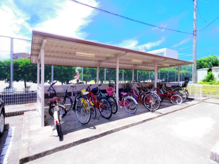  東海道本線/静岡駅 バス17分中村町下下車:停歩3分 1階 築18年