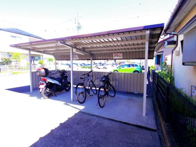  東海道本線/静岡駅 バス12分静岡総合庁舎前下車:停歩9分 2階 築18年