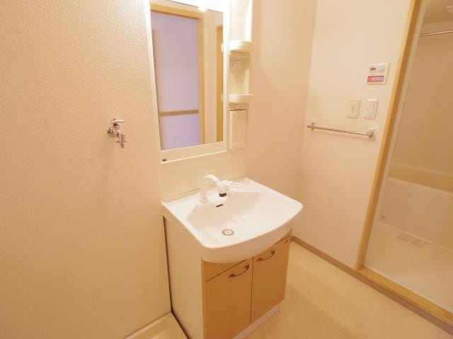  東海道本線/静岡駅 バス20分大谷下車:停歩5分 1階 築18年
