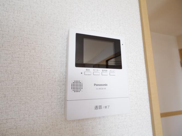  東海道本線/静岡駅 バス20分大谷下車:停歩5分 1階 築18年