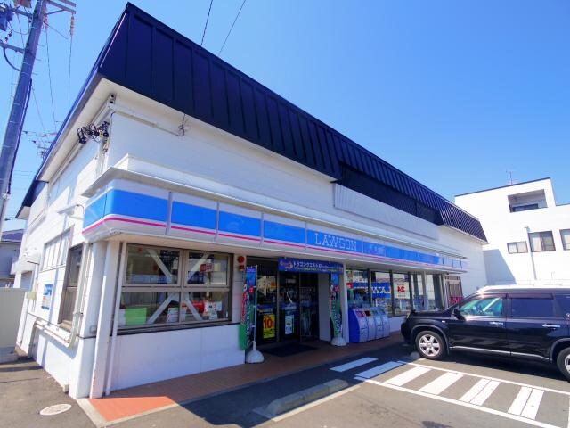 ローソン焼津登呂田店(コンビニ)まで310m 東海道本線/焼津駅 バス5分登呂田下車:停歩6分 1階 築18年