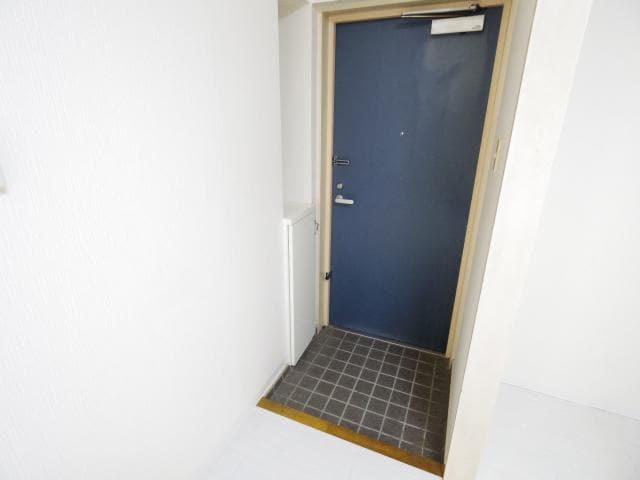  東海道本線/静岡駅 バス22分堀ノ内下車:停歩6分 2階 築33年