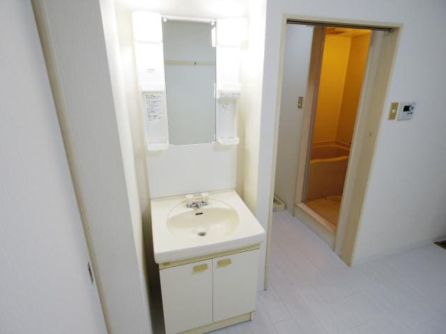  東海道本線/静岡駅 バス22分堀ノ内下車:停歩6分 2階 築33年