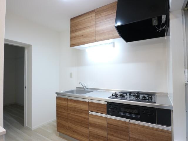  東海道本線/静岡駅 バス10分中田三丁目西下車:停歩2分 1階 築41年