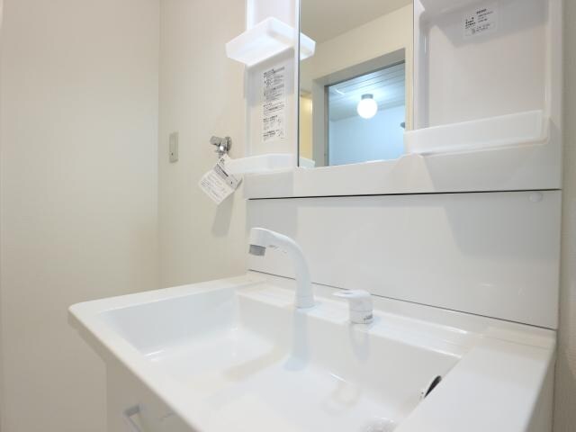  東海道本線/静岡駅 バス10分中田三丁目西下車:停歩2分 1階 築41年