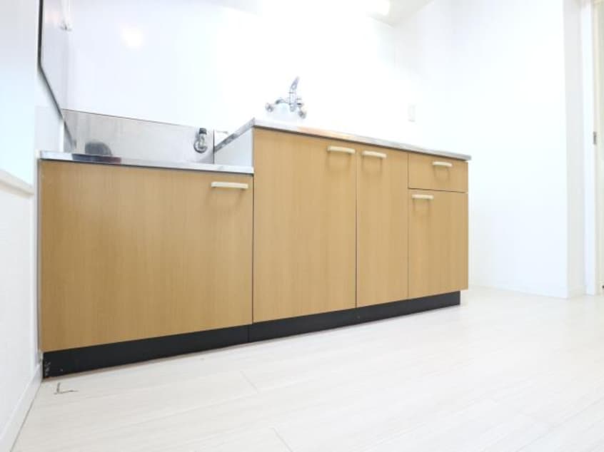  東海道本線/静岡駅 バス10分中田三丁目西下車:停歩2分 1階 築41年