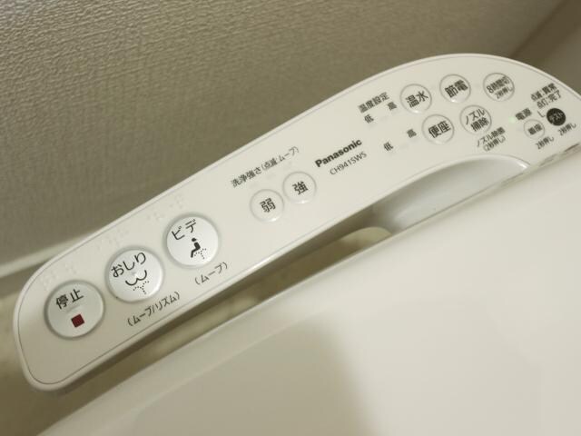  東海道本線/静岡駅 バス10分中田三丁目西下車:停歩2分 1階 築41年