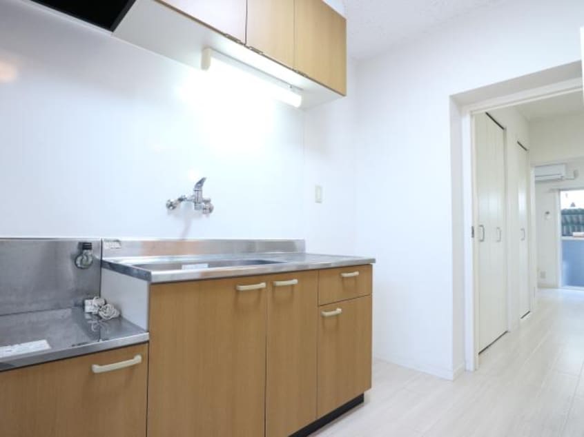  東海道本線/静岡駅 バス10分中田三丁目西下車:停歩2分 1階 築41年