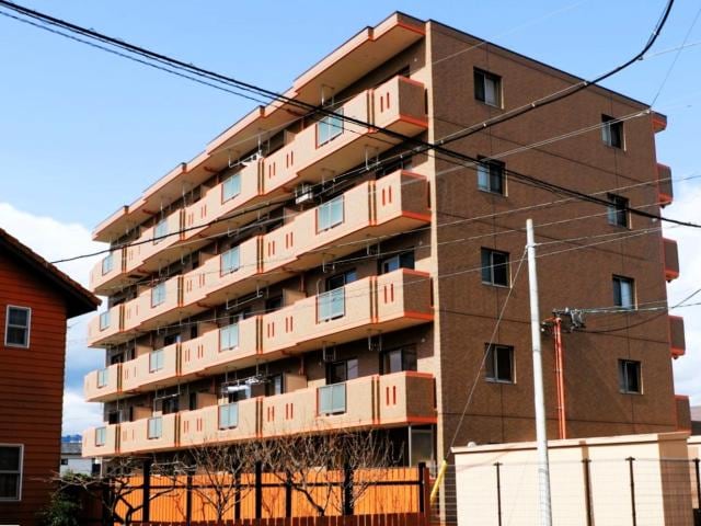  東海道本線/静岡駅 バス21分大浜下車:停歩6分 2階 築17年