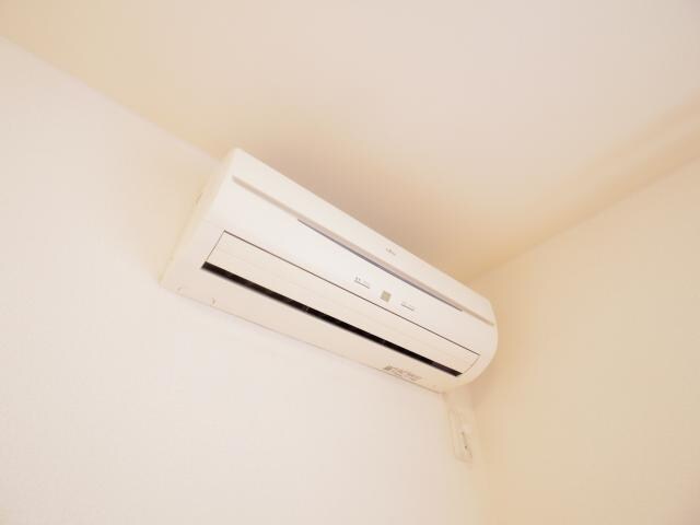  東海道本線/静岡駅 バス22分大谷中下車:停歩3分 1階 築18年