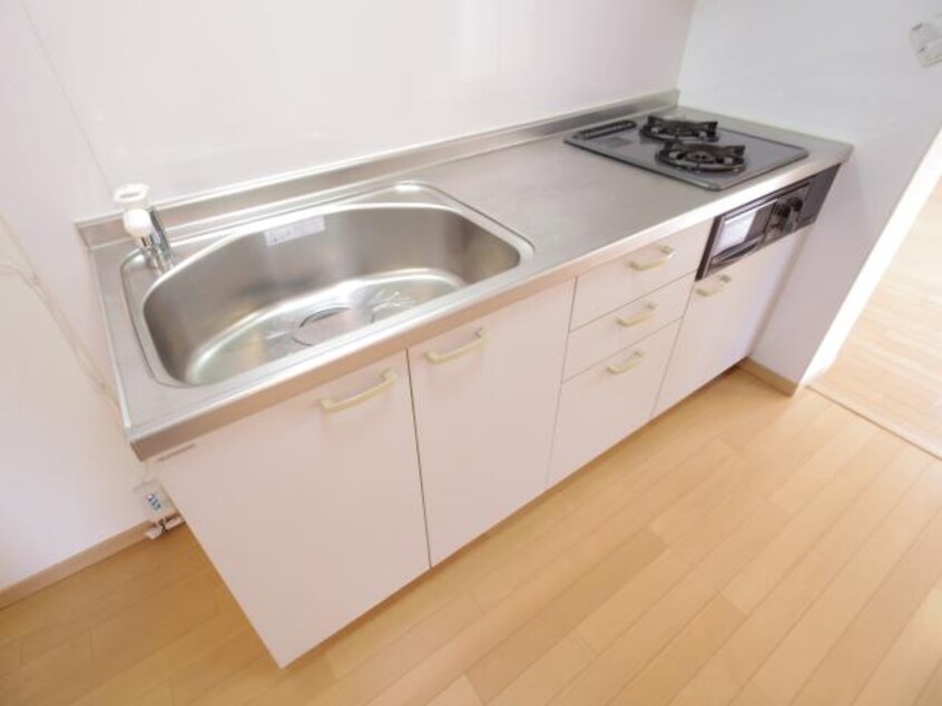  東海道本線/静岡駅 バス22分大谷中下車:停歩3分 1階 築18年