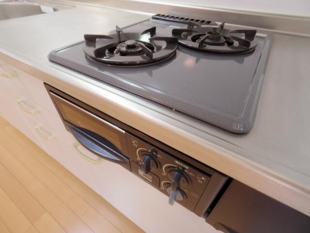  東海道本線/静岡駅 バス22分大谷中下車:停歩3分 1階 築18年