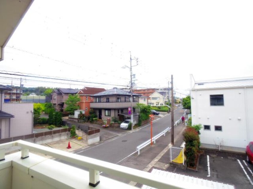  東海道本線/東静岡駅 バス9分草薙陸上競技場南下車:停歩6分 2階 築17年