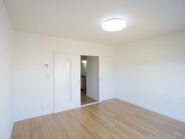  東海道本線/東静岡駅 徒歩10分 2階 築33年