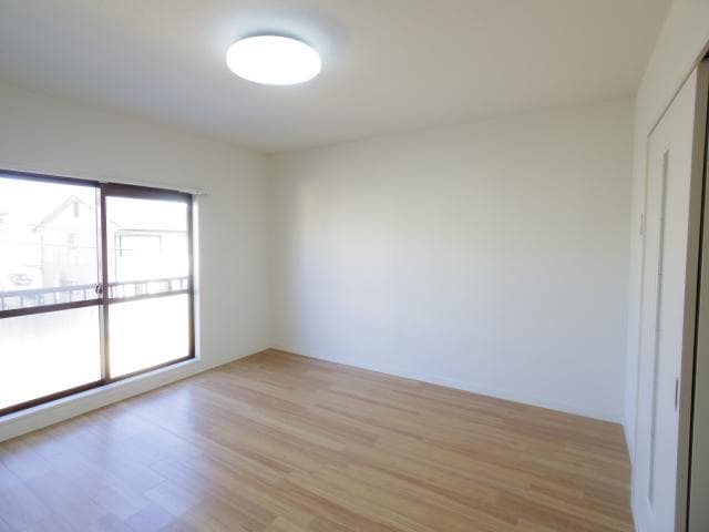  東海道本線/東静岡駅 徒歩10分 2階 築33年