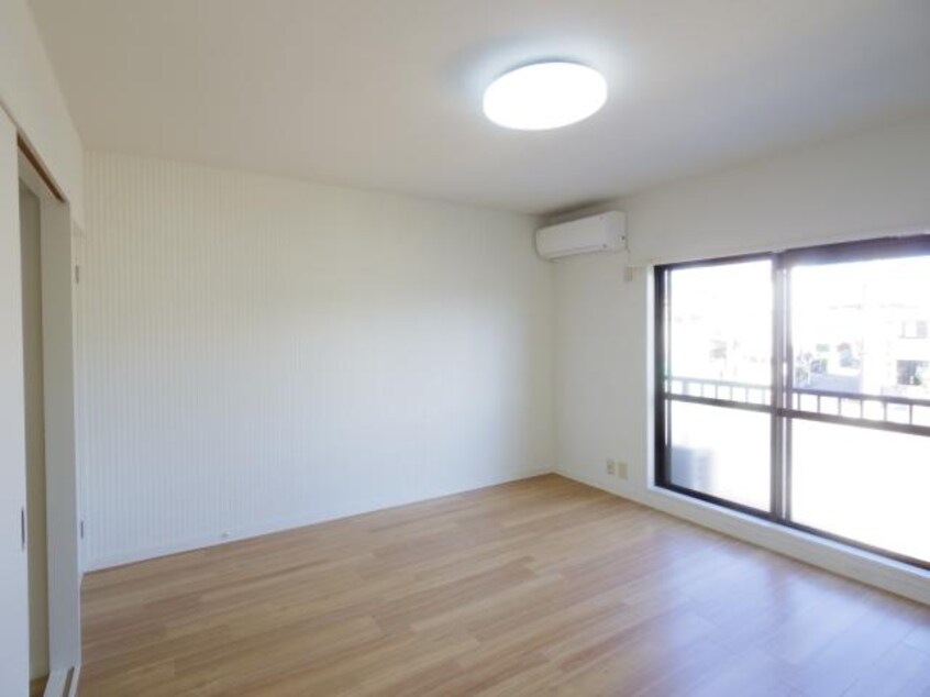  東海道本線/東静岡駅 徒歩10分 2階 築33年